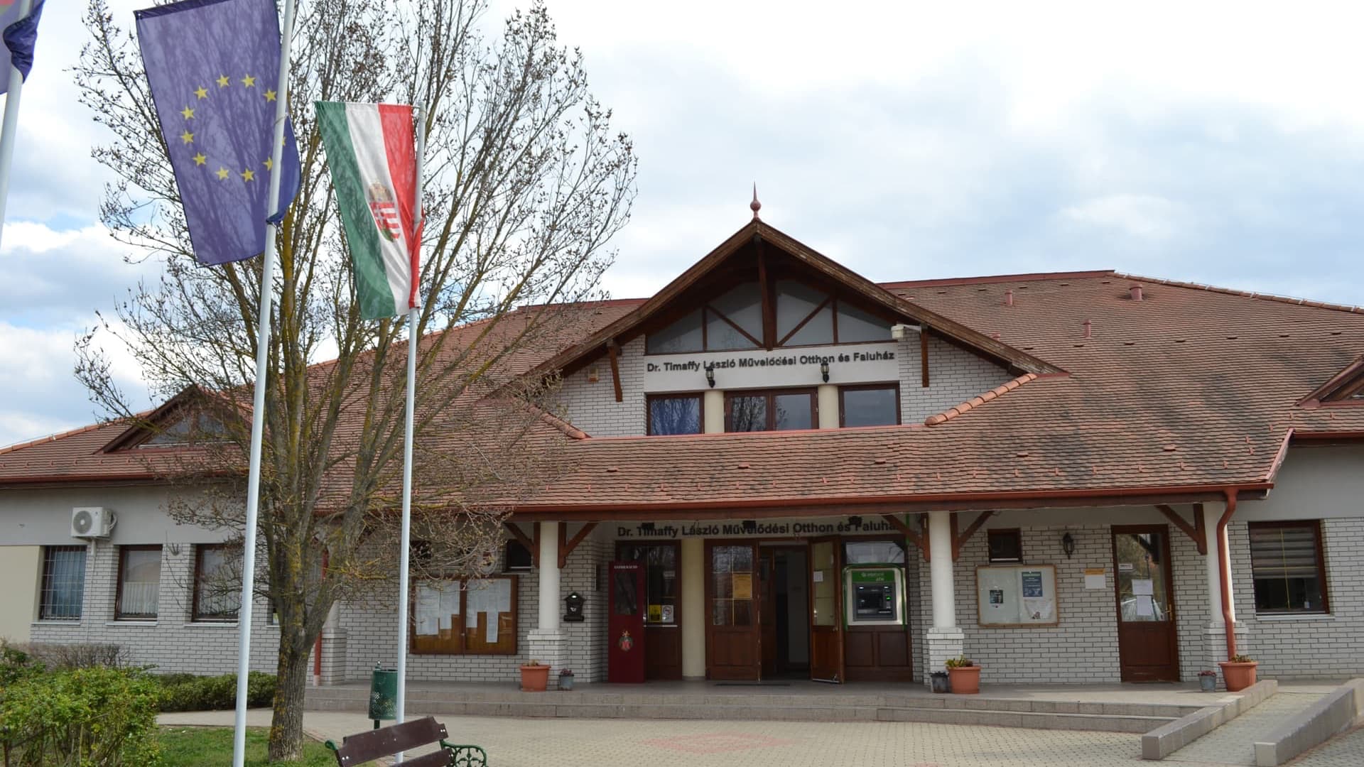 Győrújbarát Község Önkormányzata kulturális közösségszervező munkatársat keres 