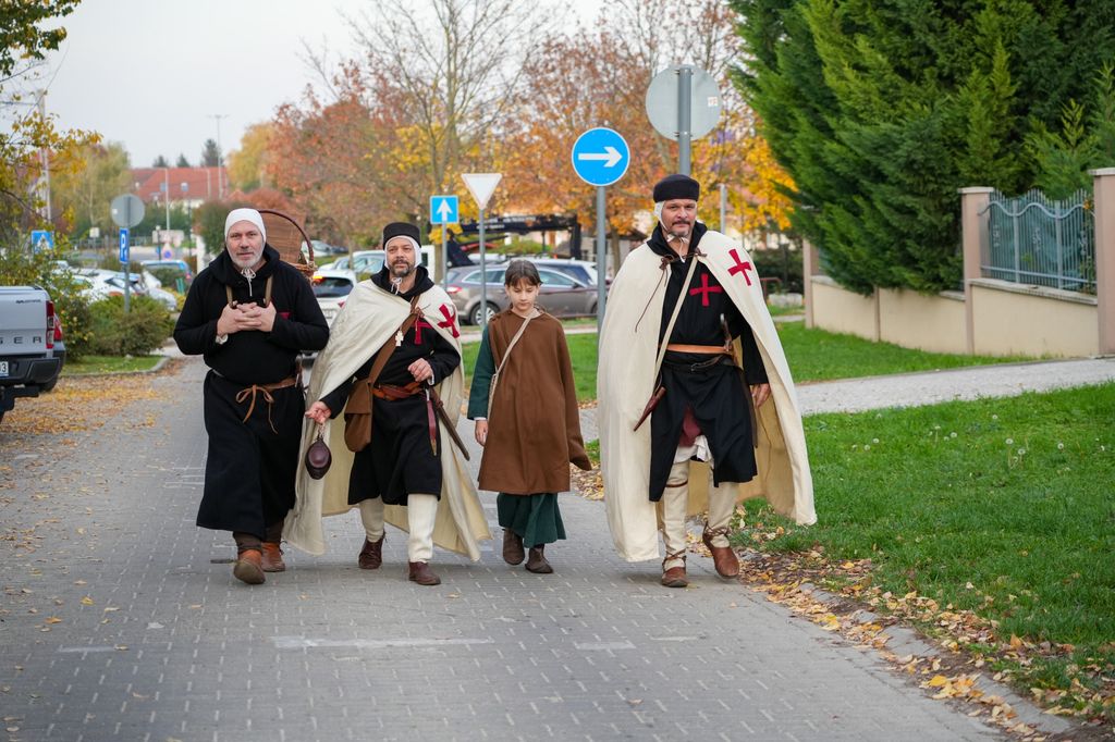 Baráti Borzongás - A vörös barátok legendája nyomán